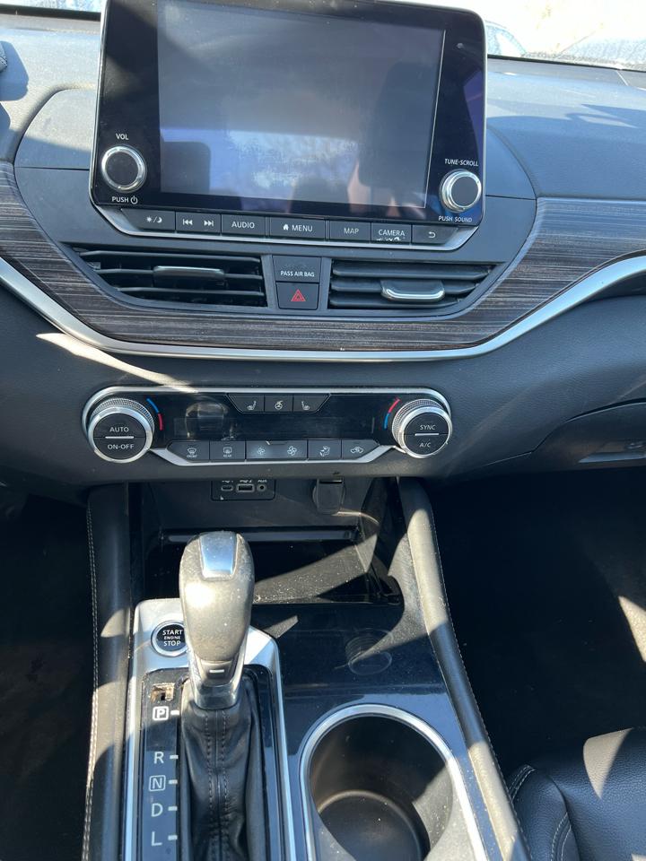 Nissan Altima 2.5 SL Sedan 2020