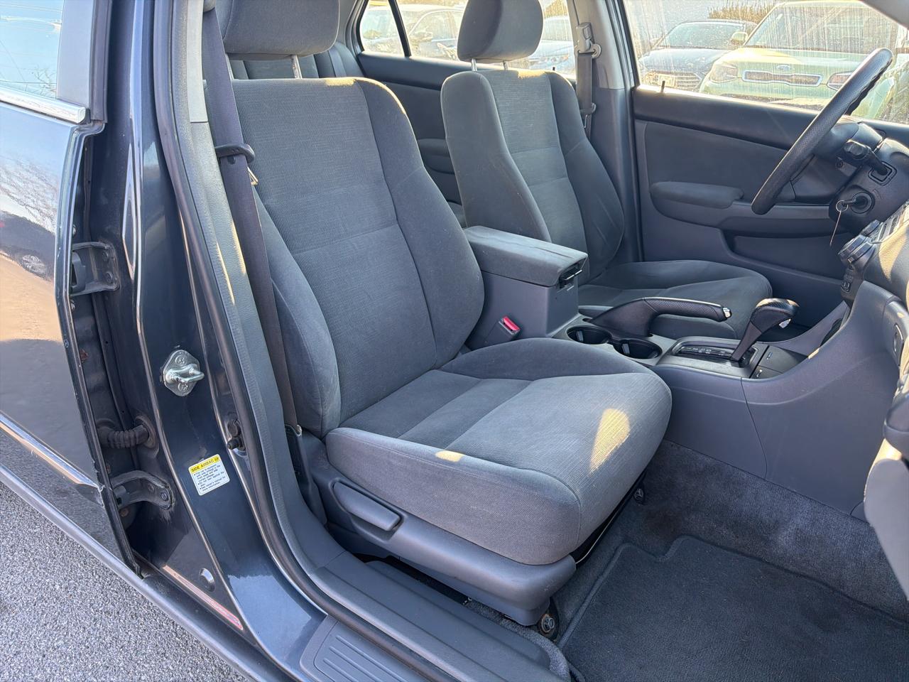 Honda Accord Sdn 4dr V6 AT LX SE 2007