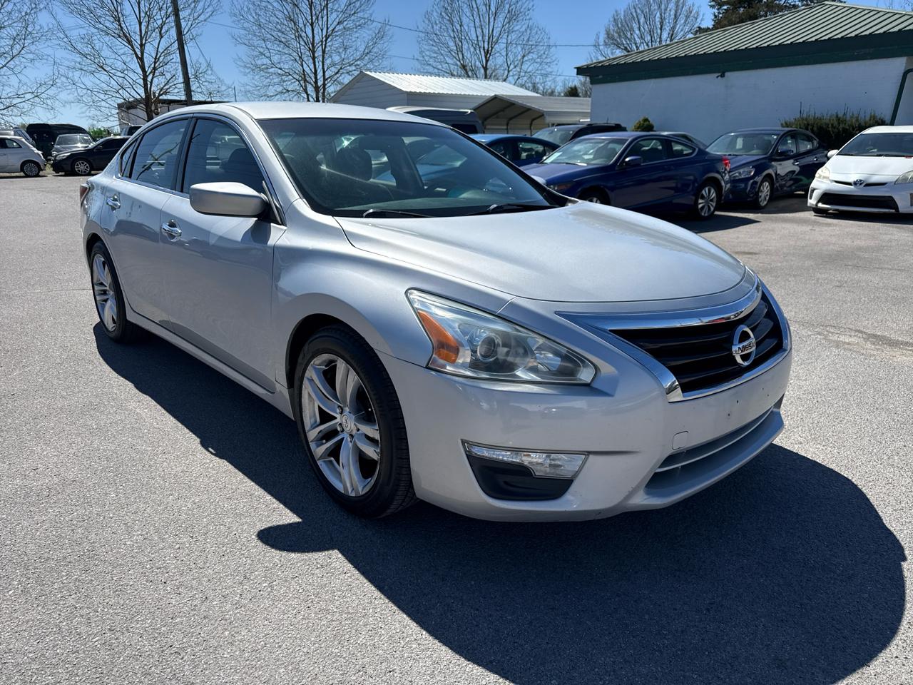 Nissan Altima 4dr Sdn I4 2.5 S 2015