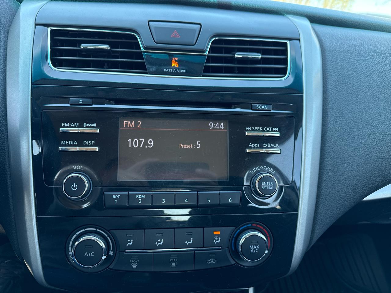 Nissan Altima 4dr Sdn I4 2.5 S 2015