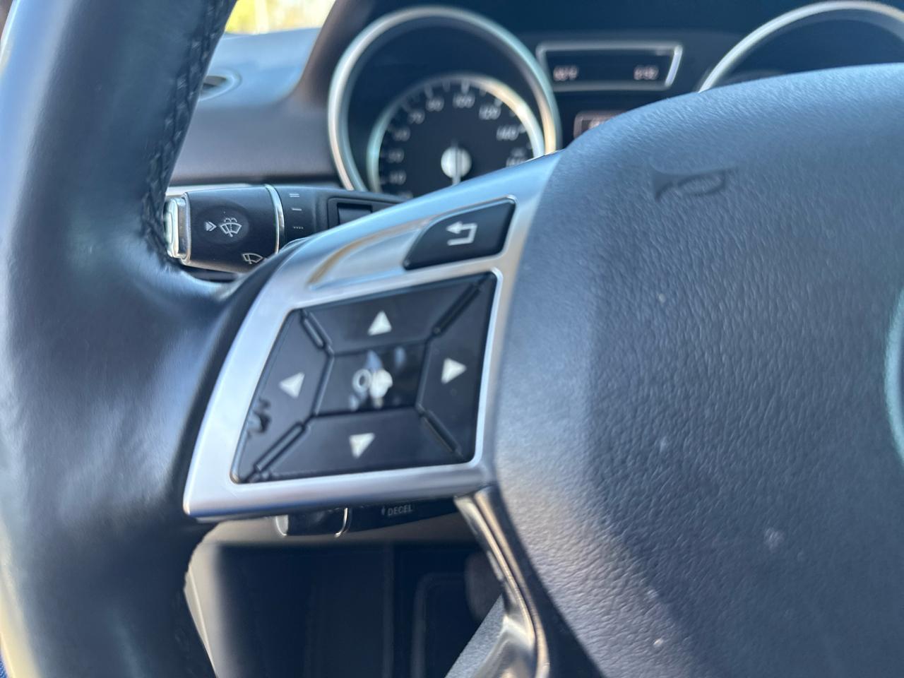 Mercedes-Benz M-Class 4MATIC 4dr ML 350 2015