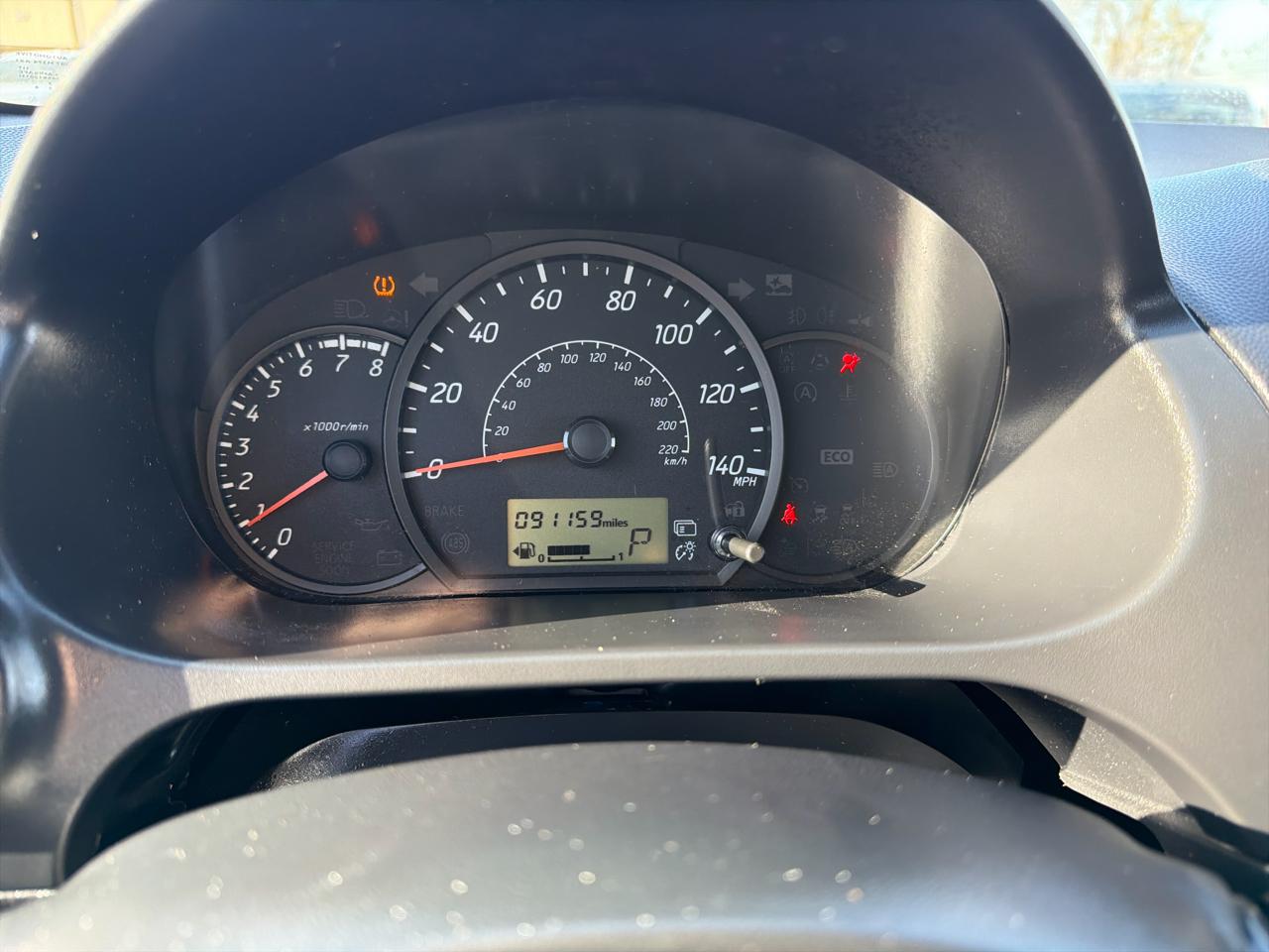 Mitsubishi Mirage ES CVT 2024