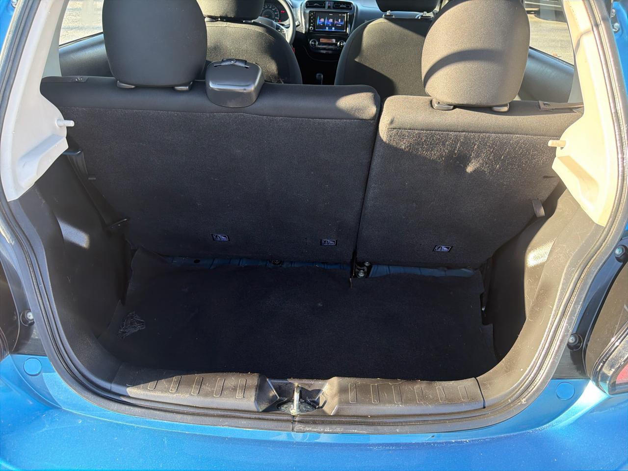 Mitsubishi Mirage ES CVT 2024