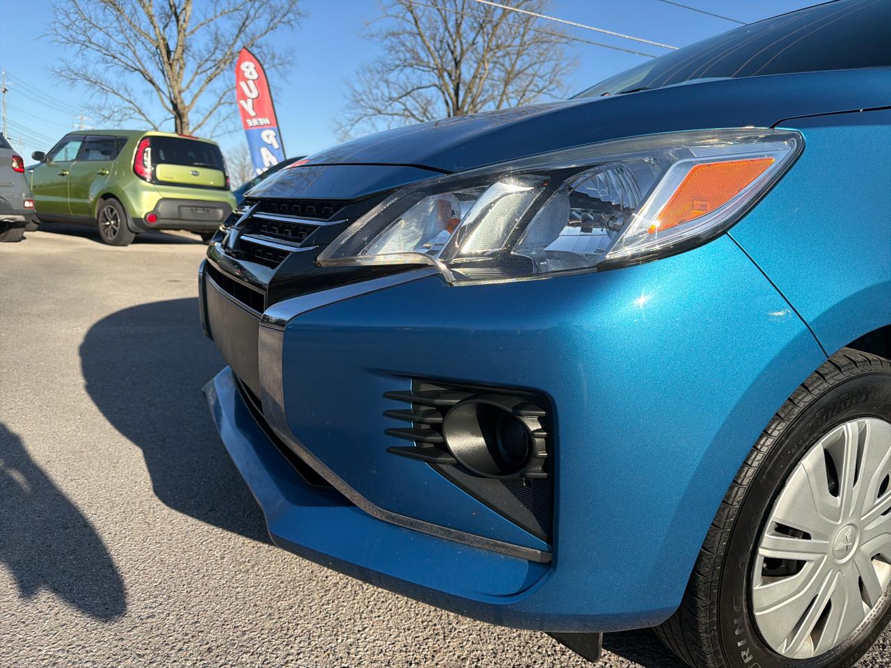 Mitsubishi Mirage ES CVT 2024