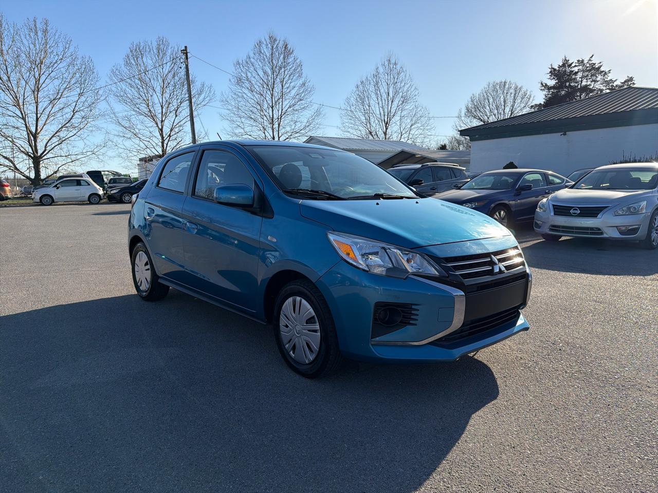 Mitsubishi Mirage ES CVT 2024