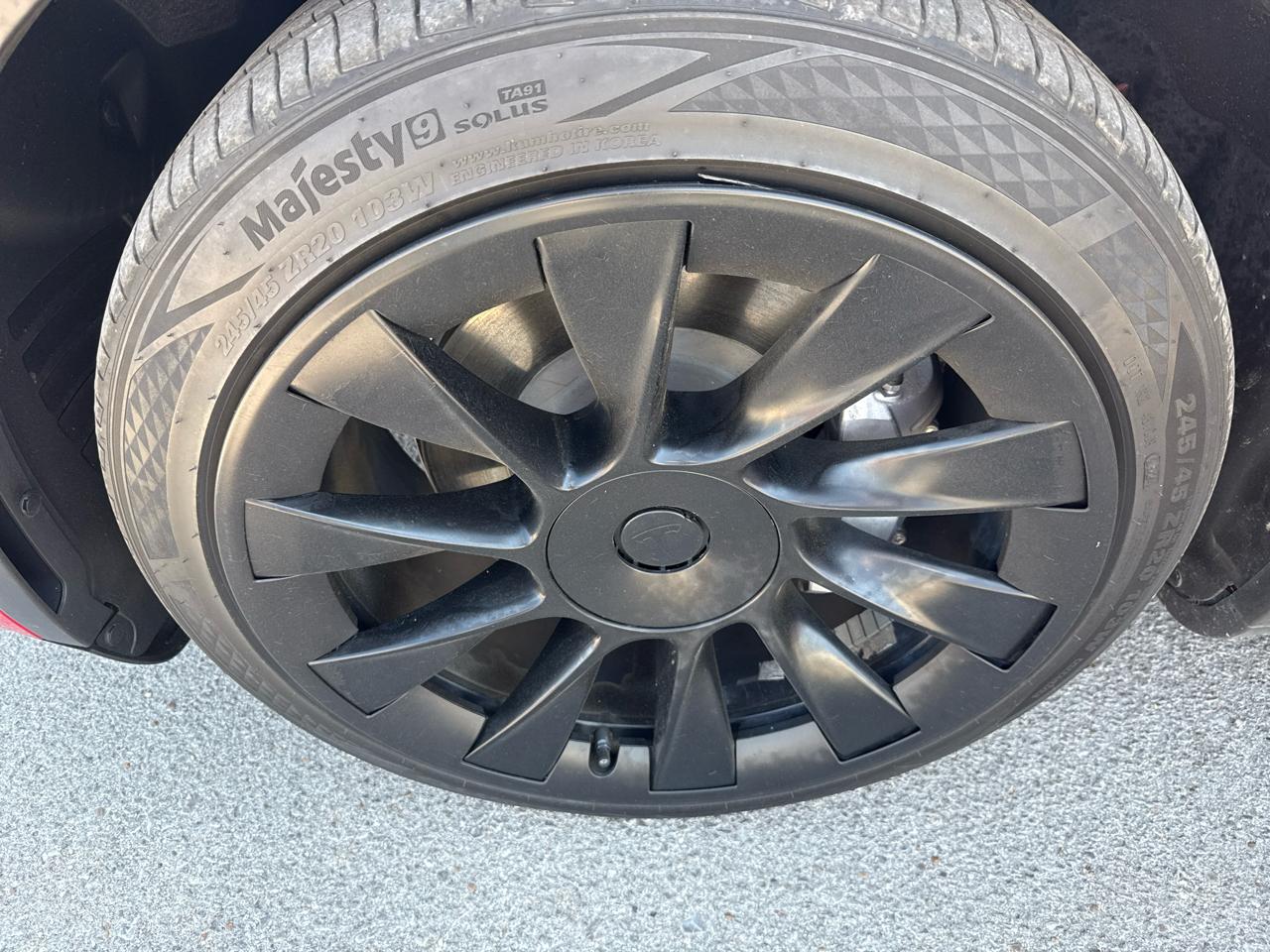 Tesla Model Y Long Range AWD 2021