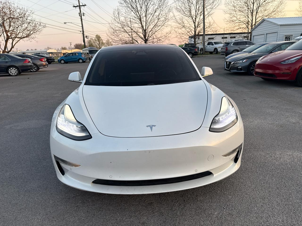 Tesla Model 3 Mid Range Battery RWD 2018