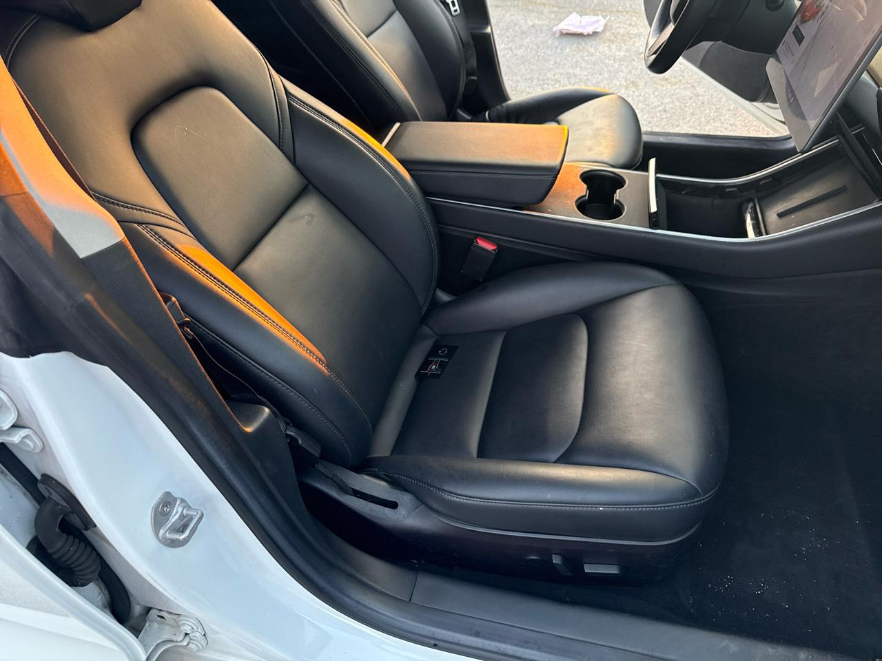 Tesla Model 3 Mid Range Battery RWD 2018