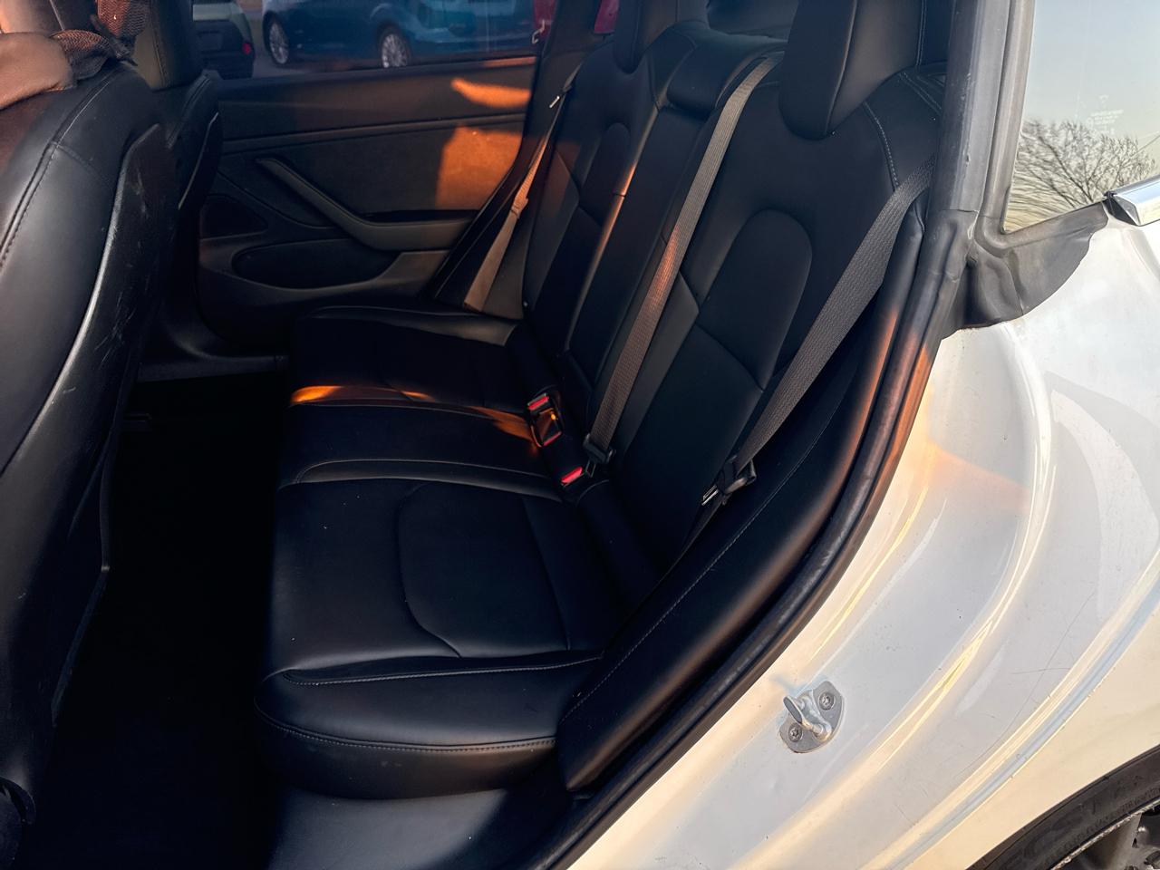 Tesla Model 3 Mid Range Battery RWD 2018