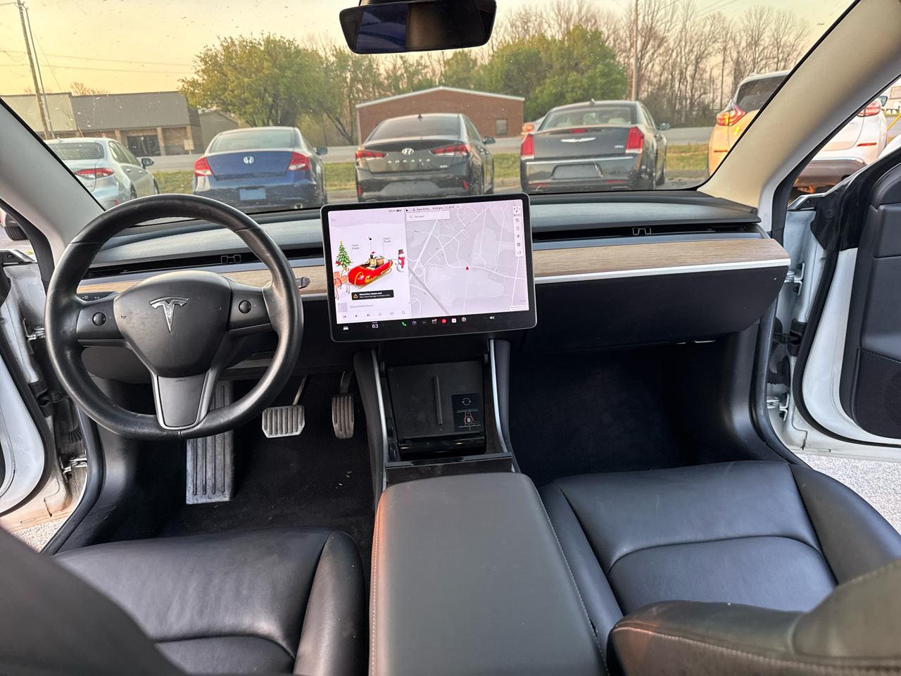 Tesla Model 3 Mid Range Battery RWD 2018