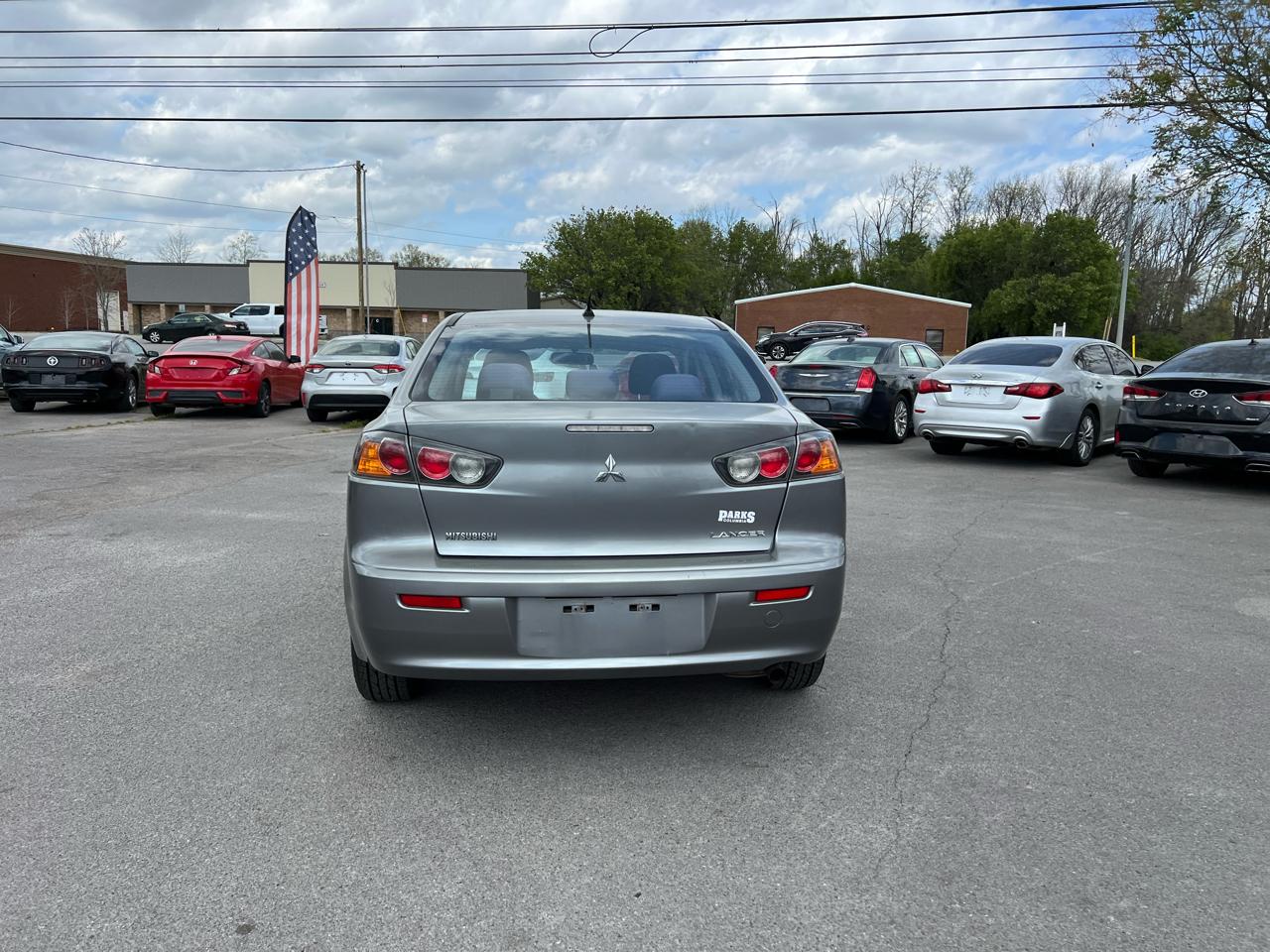 Mitsubishi Lancer 4dr Sdn Man ES FWD 2015