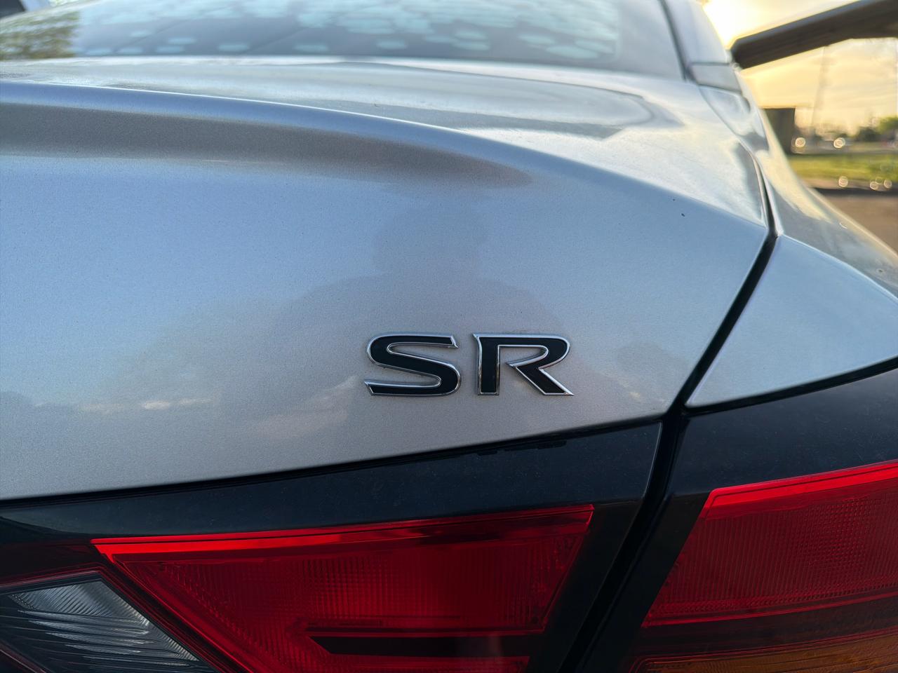 Nissan Altima 2.5 SR Sedan 2019