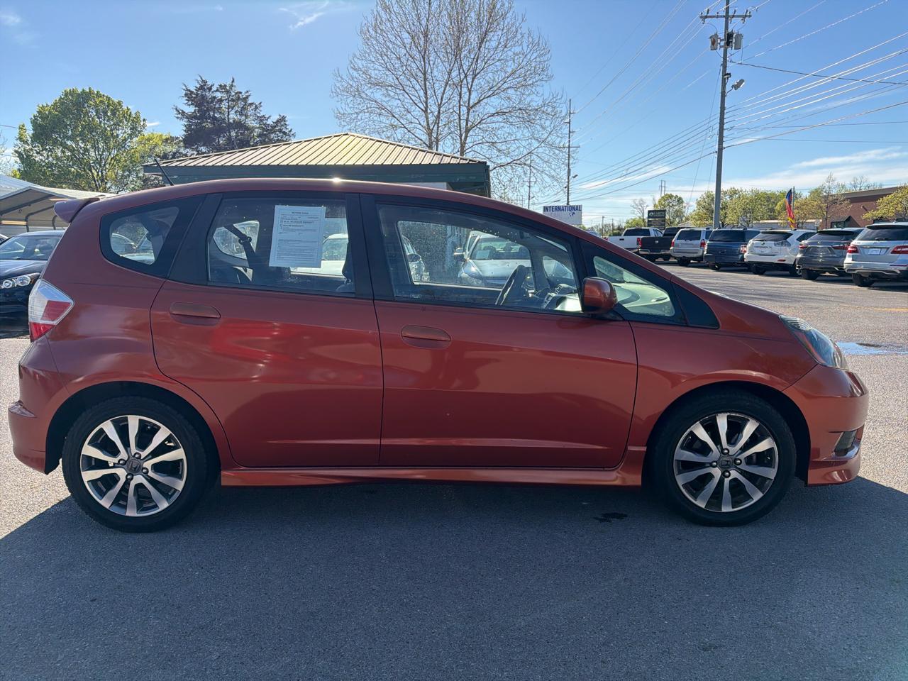 Honda Fit 5dr HB Auto Sport 2012