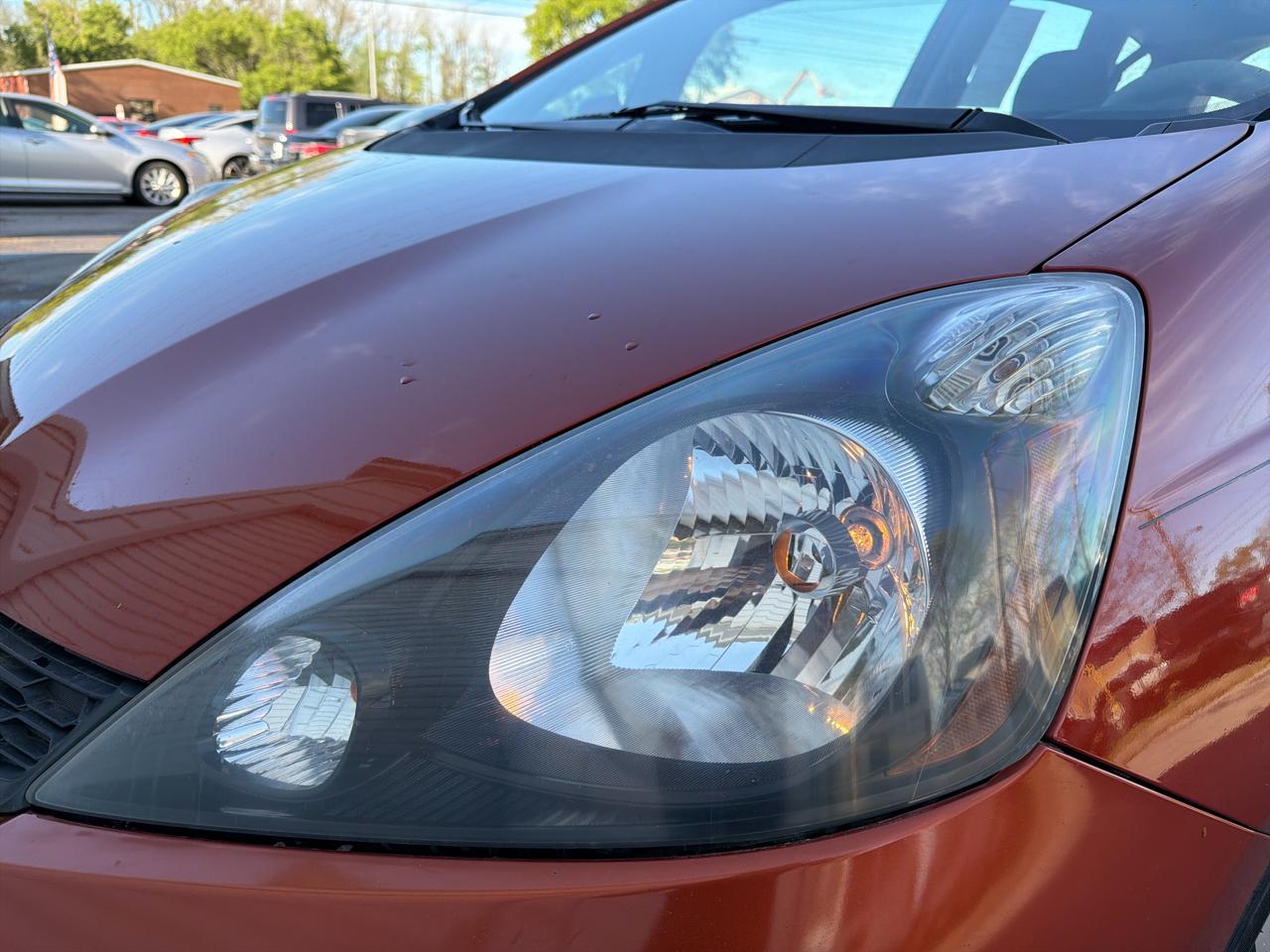 Honda Fit 5dr HB Auto Sport 2012