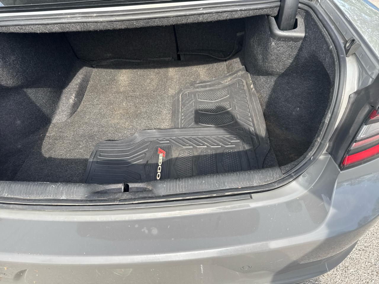 Dodge Charger SXT RWD 2019