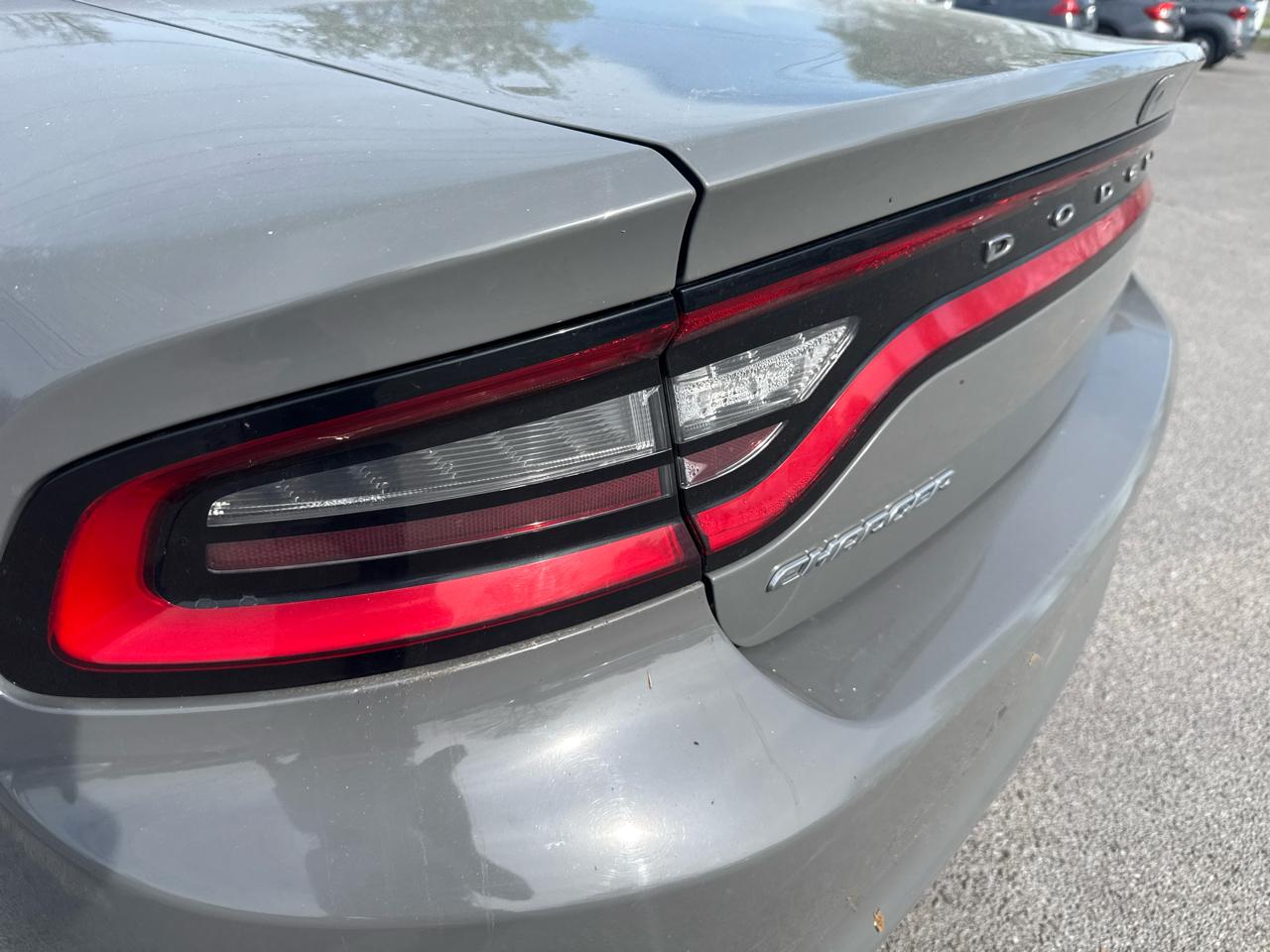 Dodge Charger SXT RWD 2019