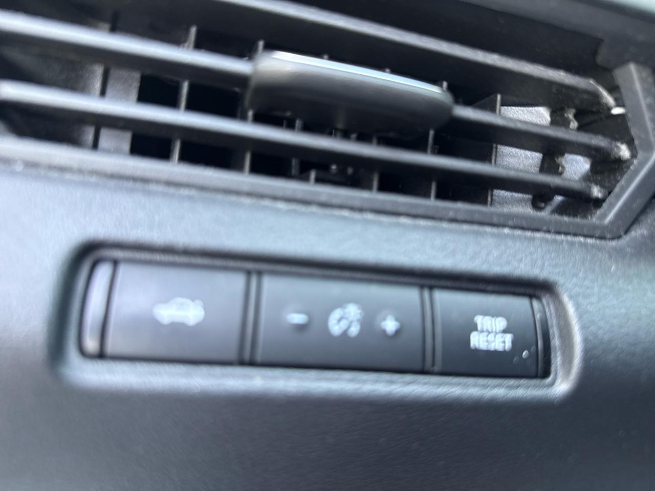 Nissan Altima 2.5 SR Sedan 2019