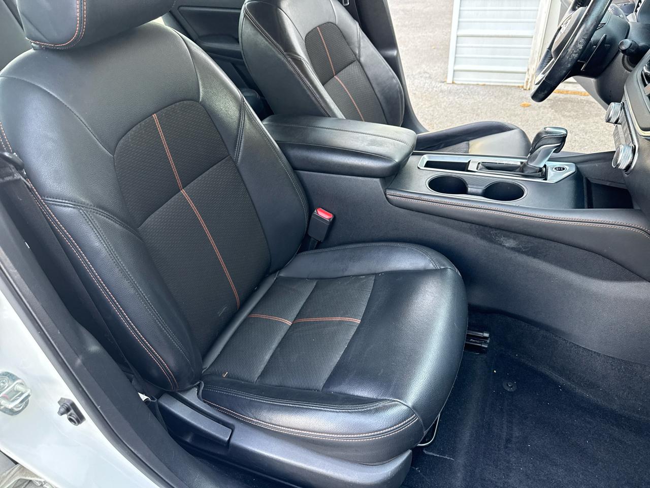 Nissan Altima 2.5 SR Sedan 2019