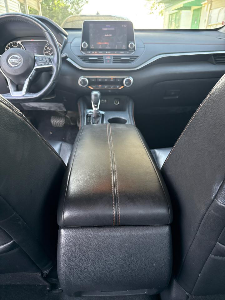 Nissan Altima 2.5 SR Sedan 2019