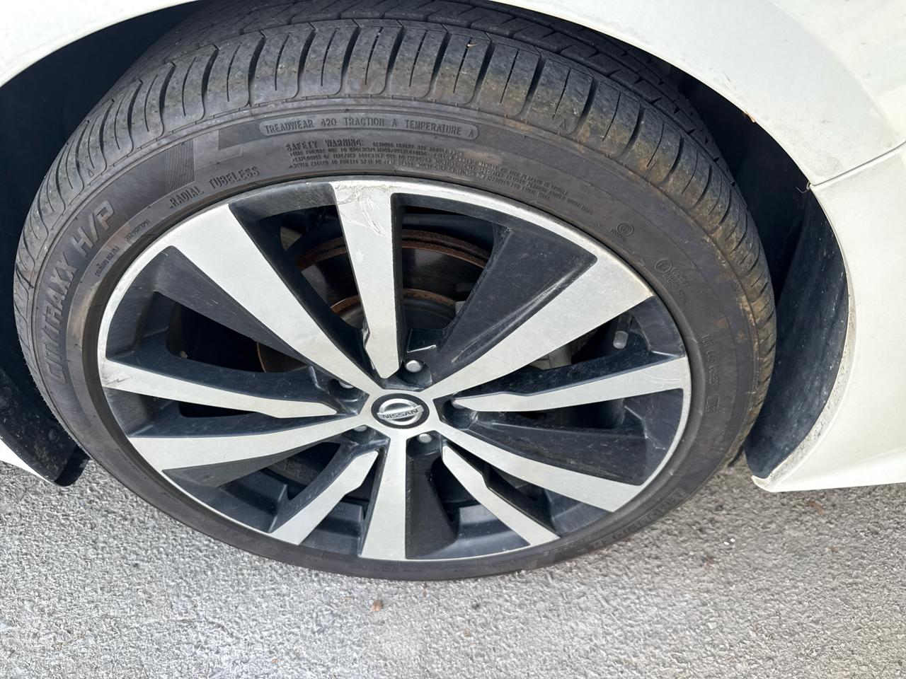 Nissan Altima 2.5 SR Sedan 2019