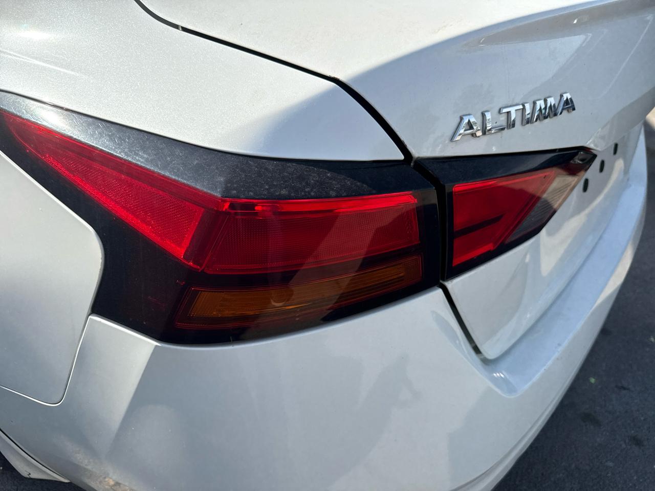 Nissan Altima 2.5 SR Sedan 2019