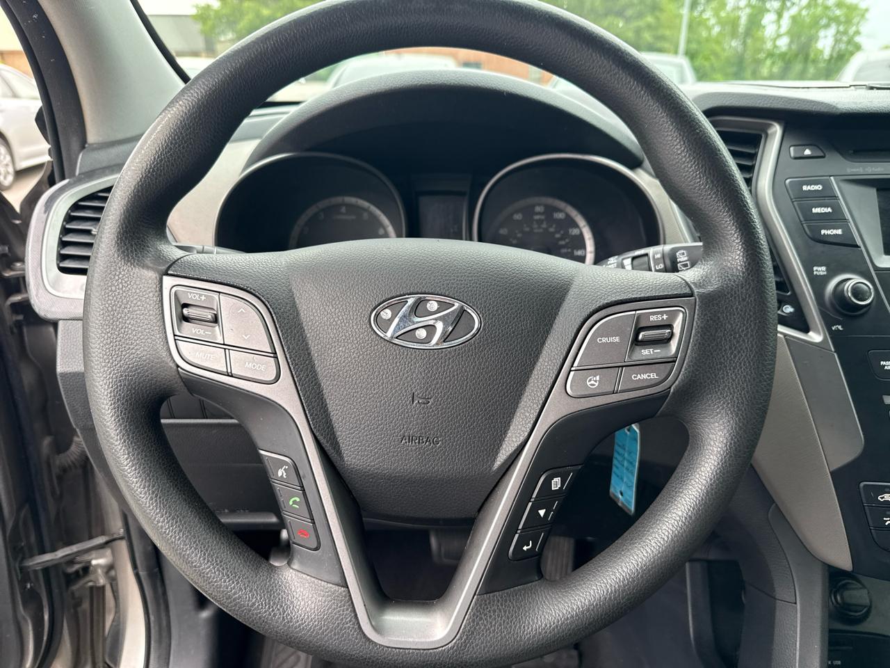 Hyundai Santa Fe Sport FWD 4dr 2.4 2014