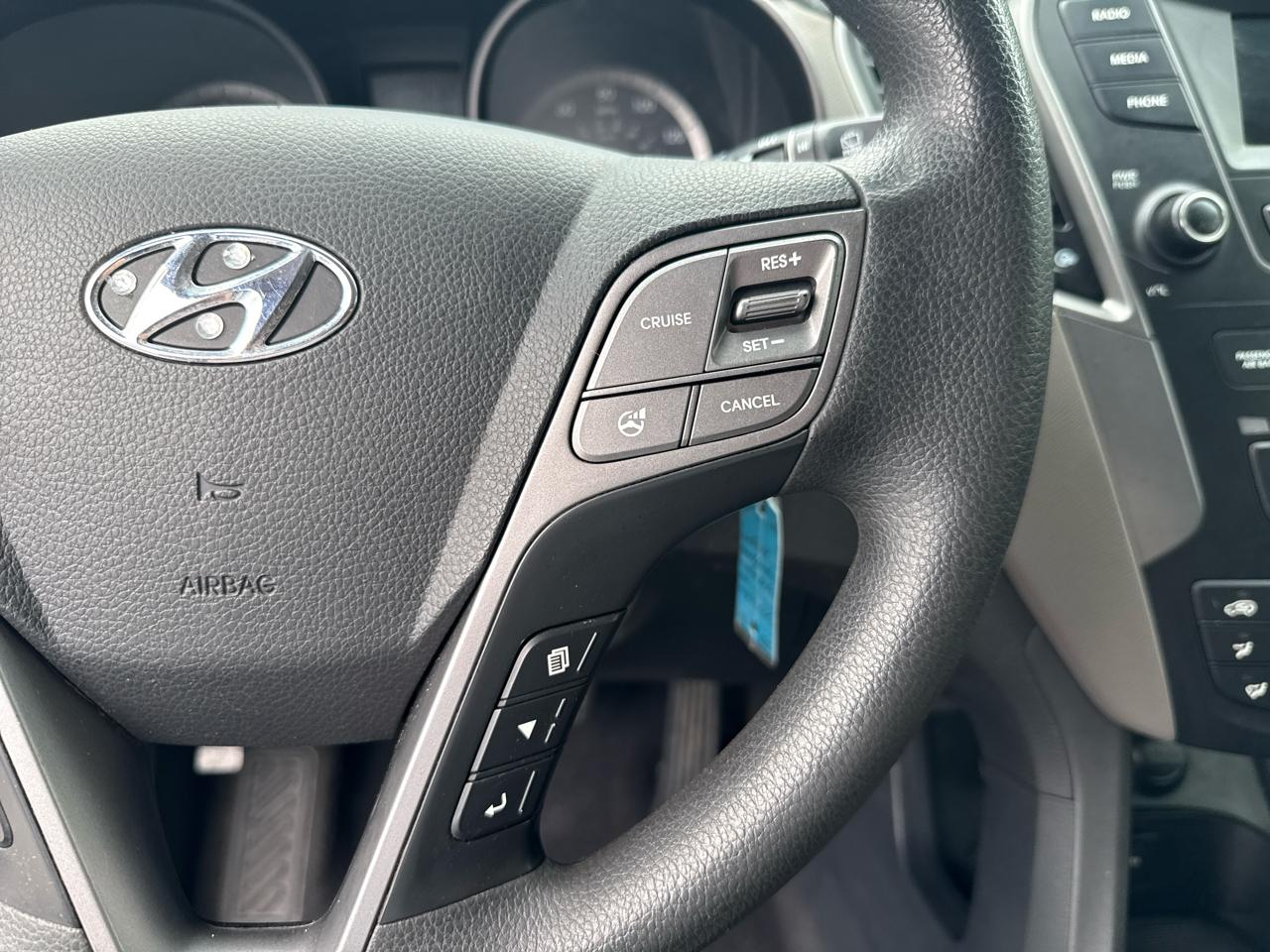 Hyundai Santa Fe Sport FWD 4dr 2.4 2014