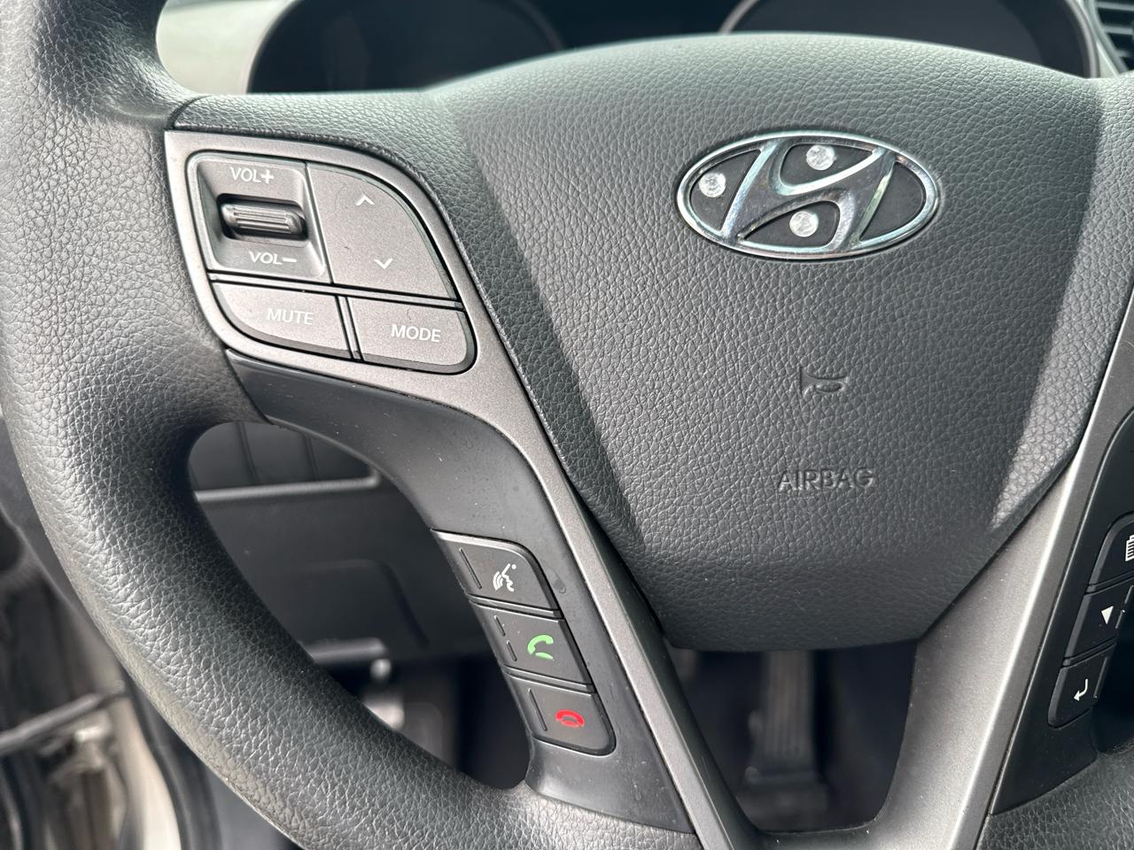 Hyundai Santa Fe Sport FWD 4dr 2.4 2014