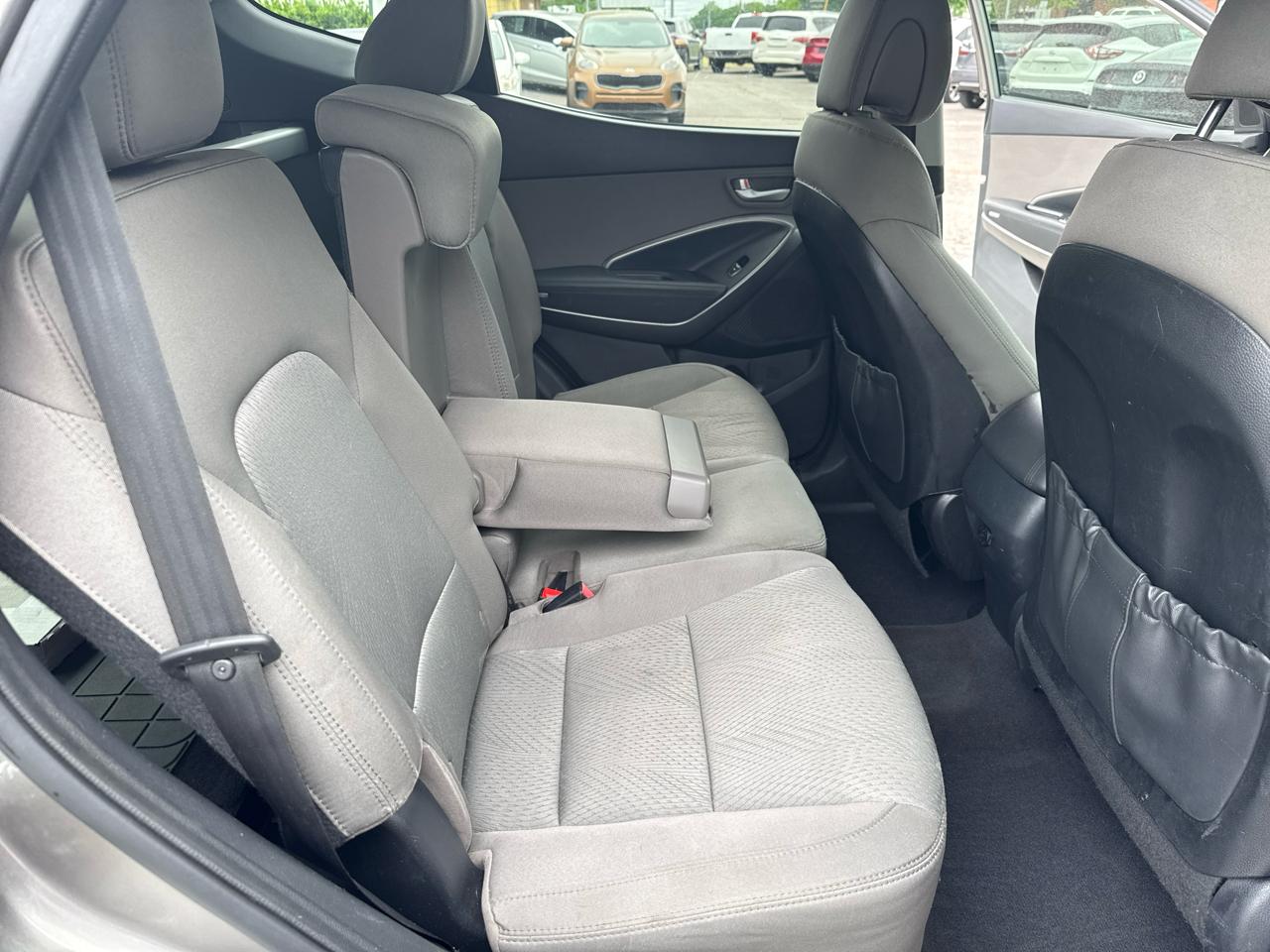 Hyundai Santa Fe Sport FWD 4dr 2.4 2014