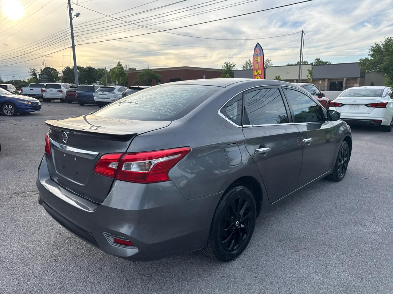 Nissan Sentra S CVT 2018