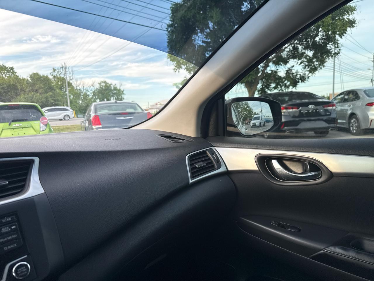 Nissan Sentra S CVT 2018