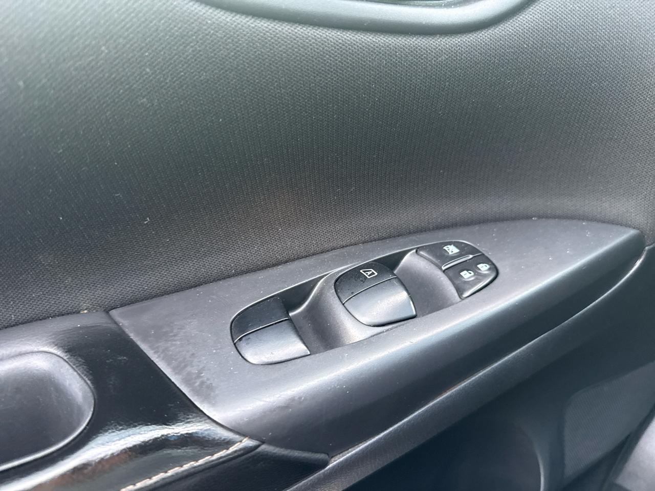 Nissan Sentra S CVT 2018