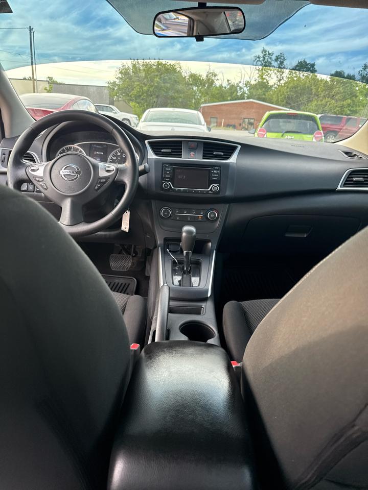 Nissan Sentra S CVT 2018