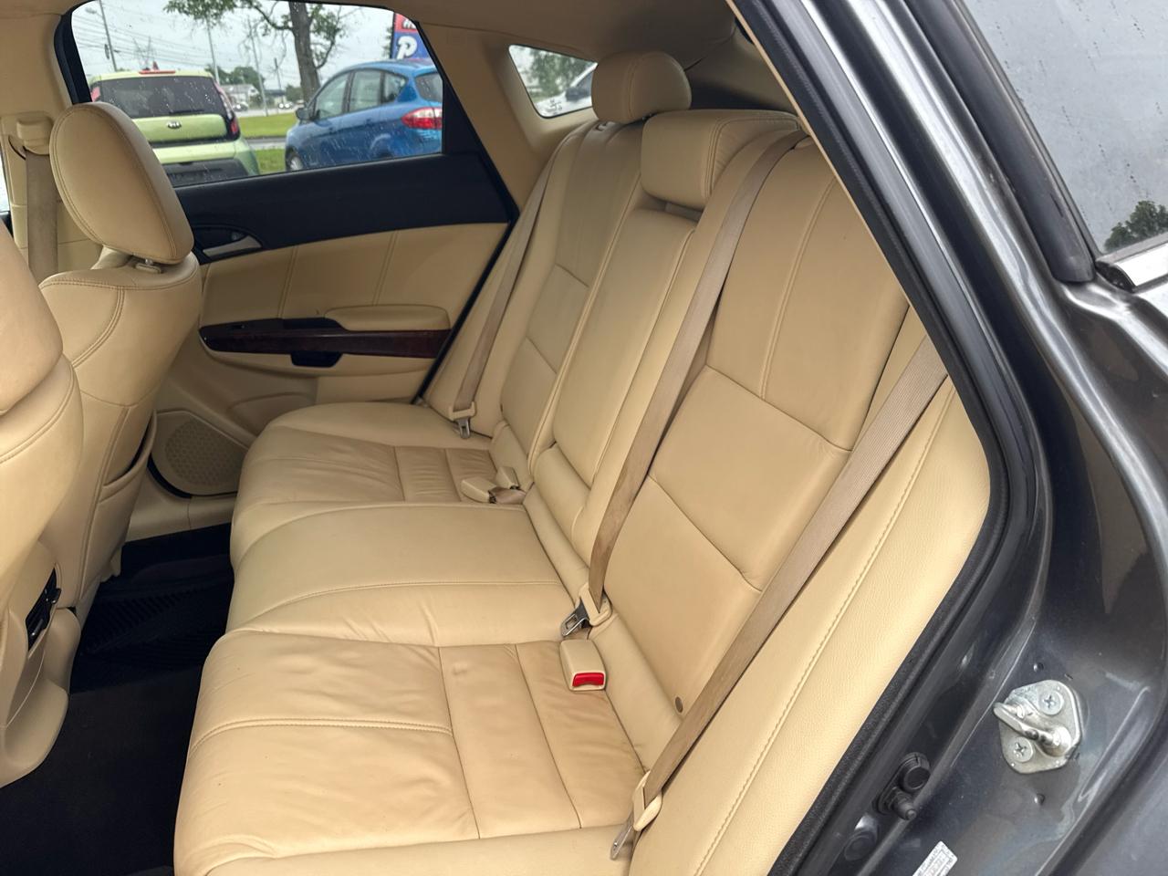Honda Accord Crosstour 4WD 5dr EX-L 2011