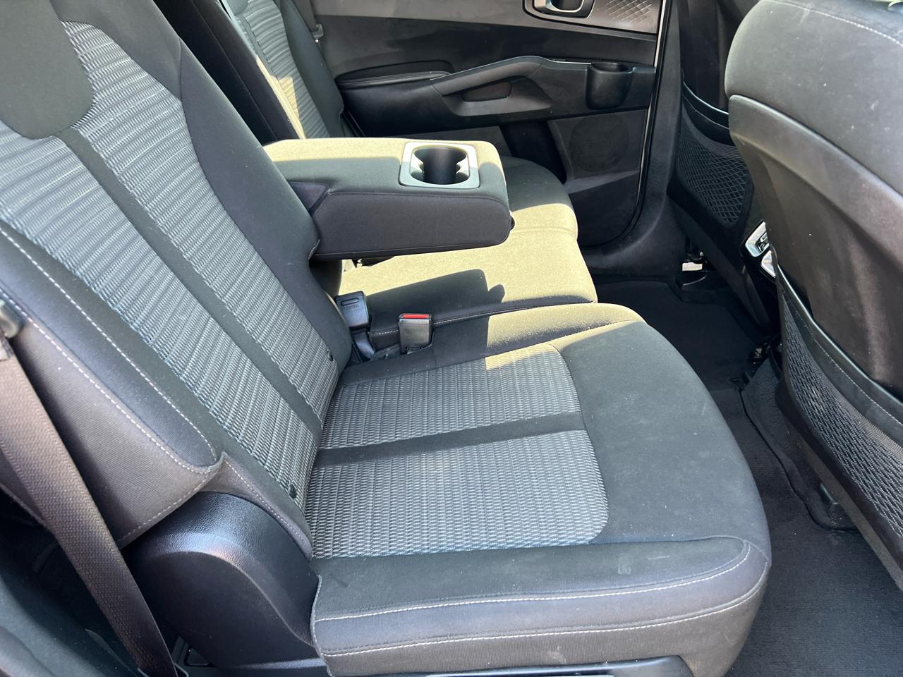Kia Sorento LX FWD 2022