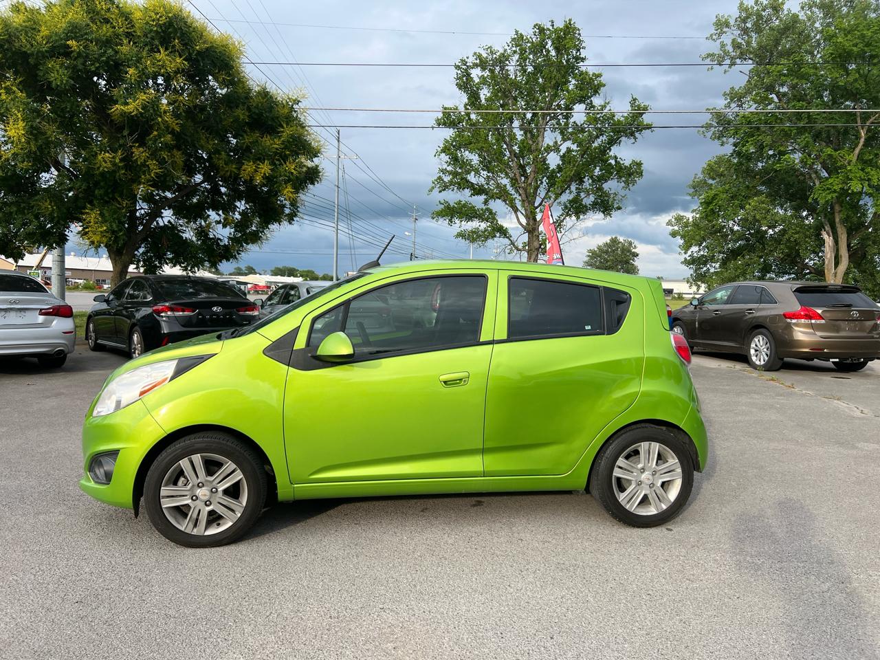 Chevrolet Spark 5dr HB CVT LT w/1LT 2015
