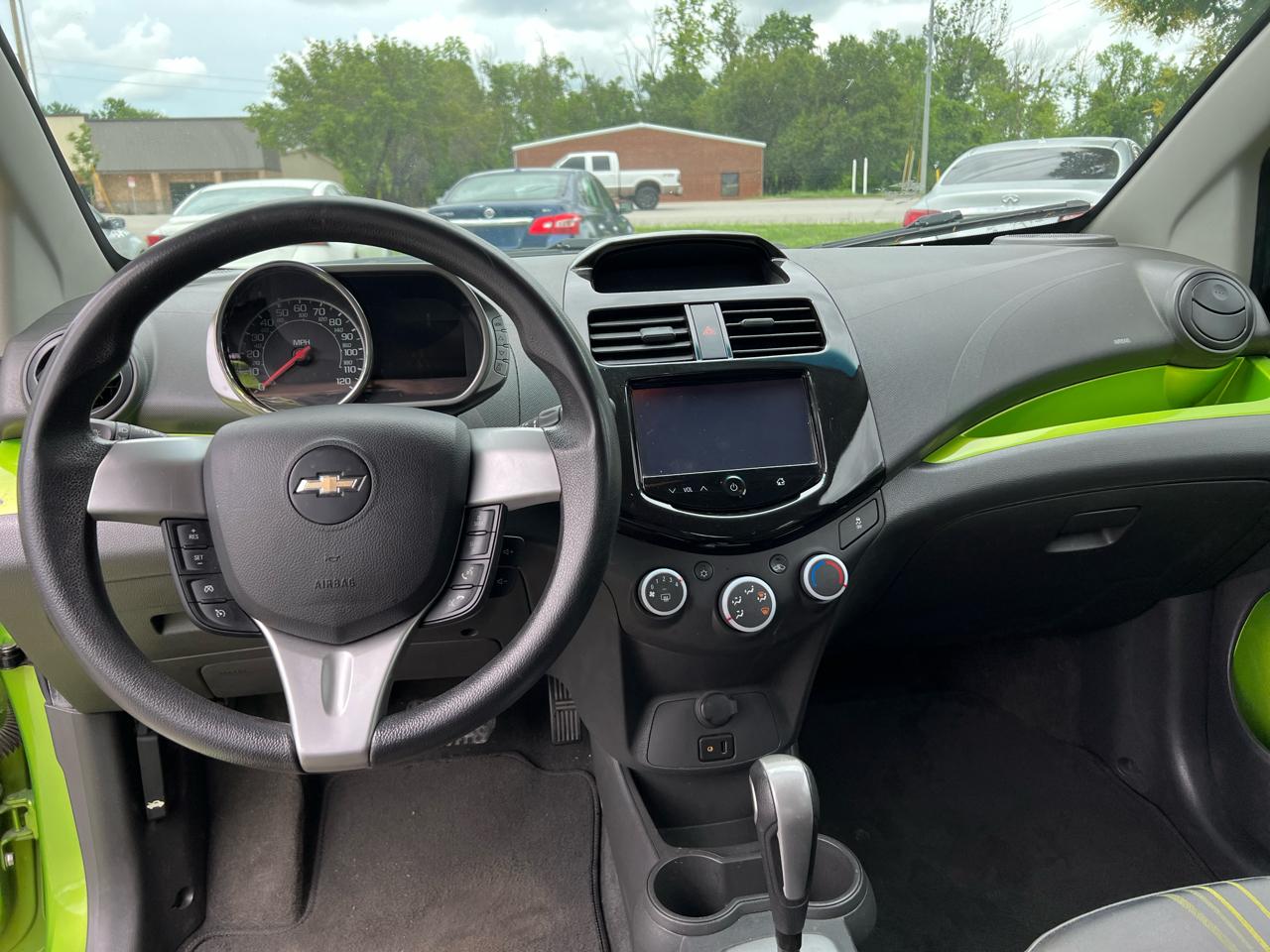 Chevrolet Spark 5dr HB CVT LT w/1LT 2015