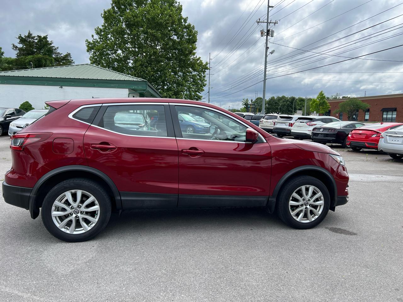 Nissan Rogue Sport FWD S 2020