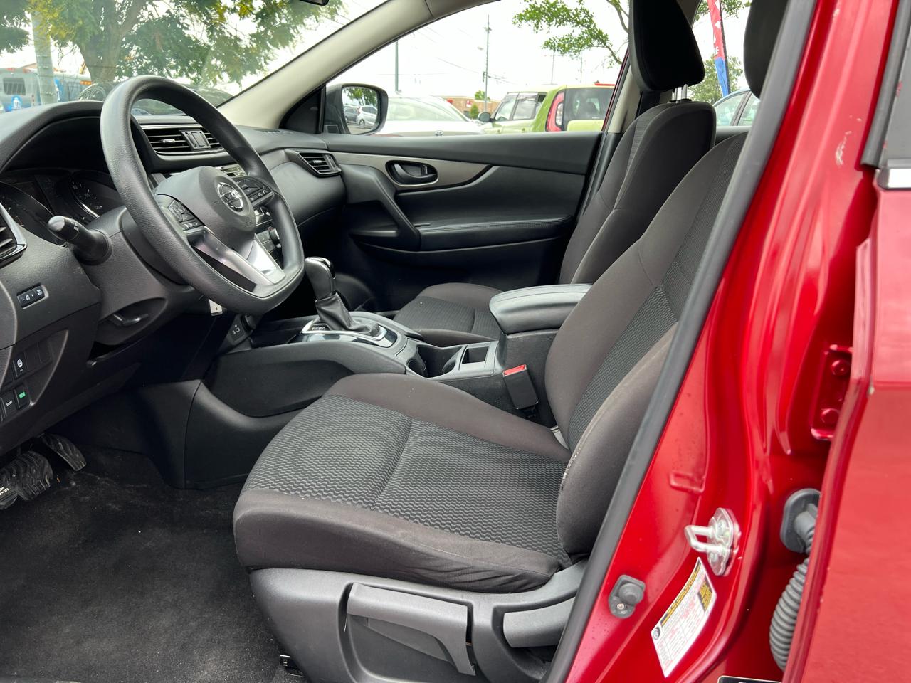 Nissan Rogue Sport FWD S 2020