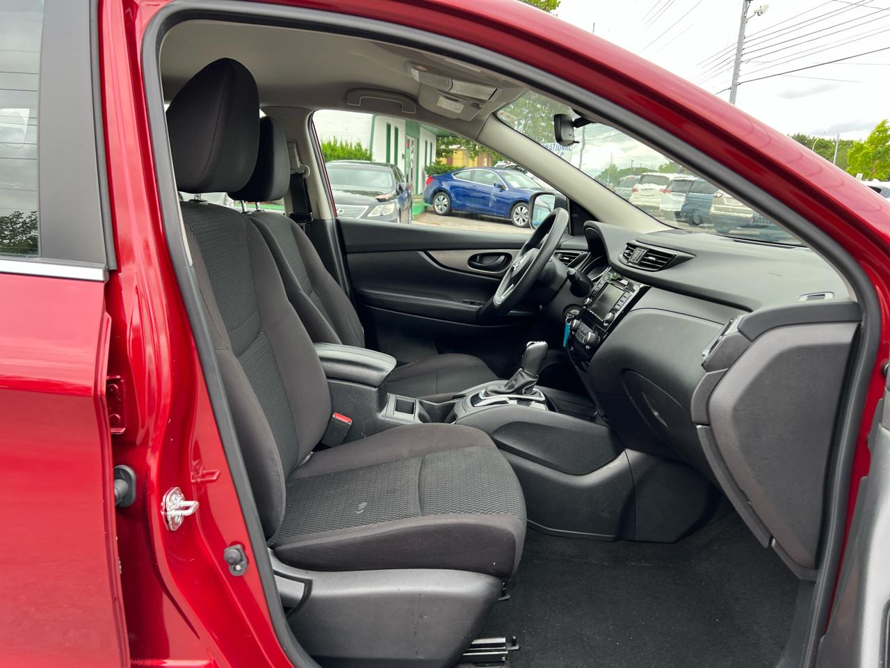 Nissan Rogue Sport FWD S 2020