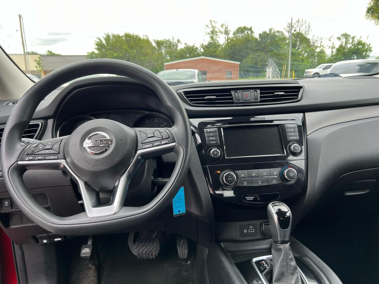 Nissan Rogue Sport FWD S 2020