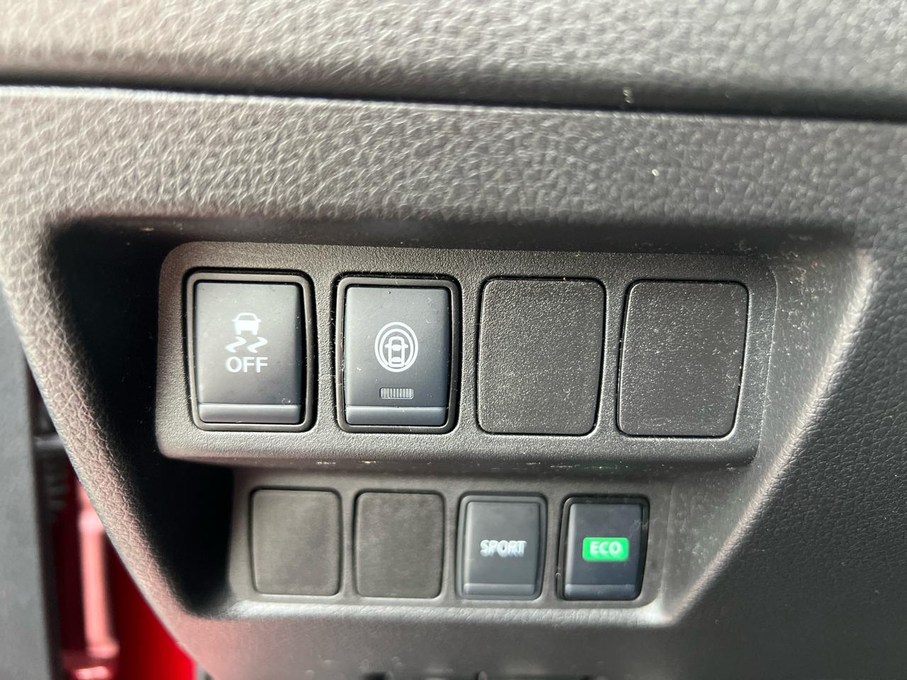 Nissan Rogue Sport FWD S 2020