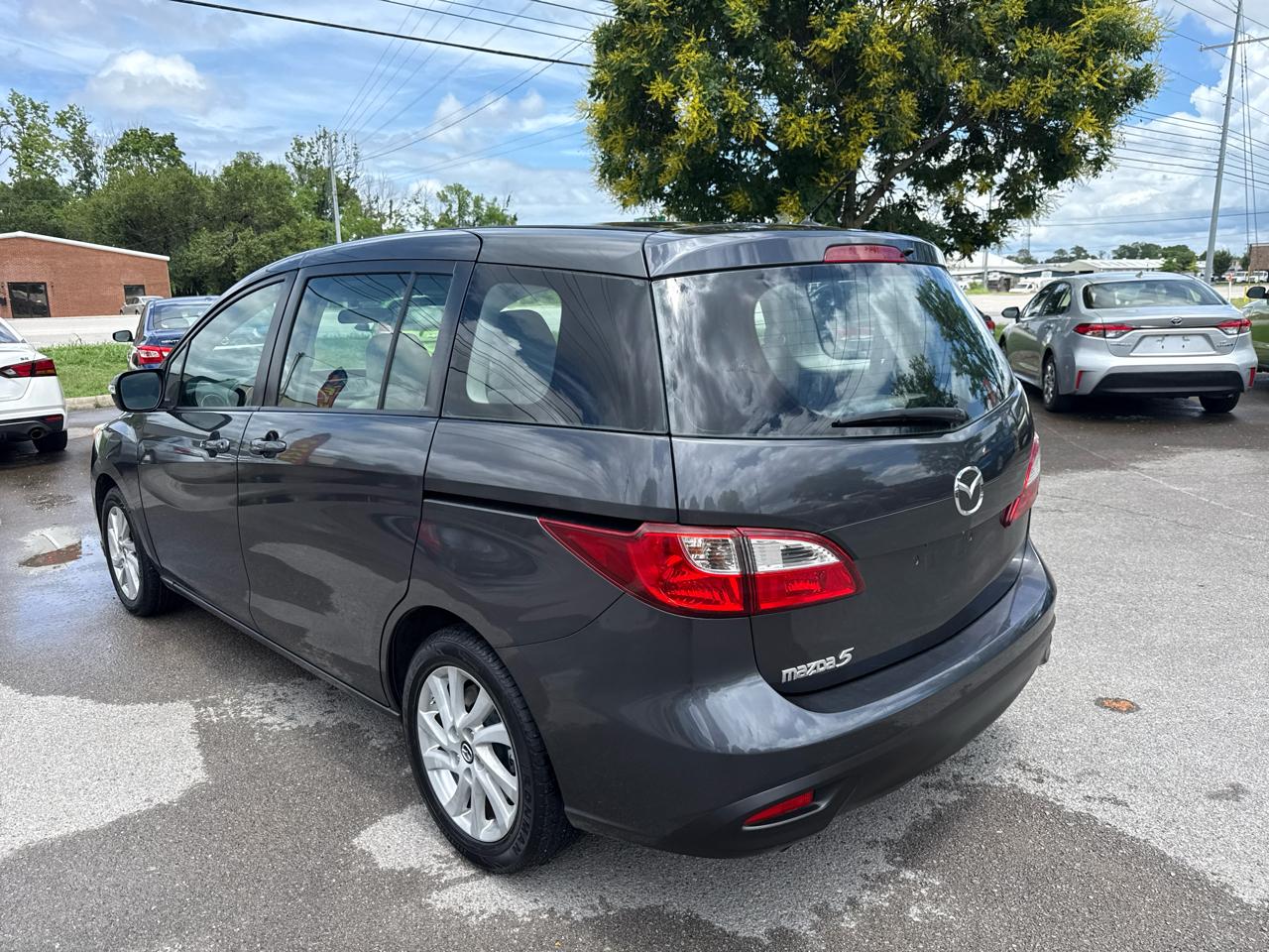 Mazda MAZDA5 4dr Wgn Auto Sport 2013