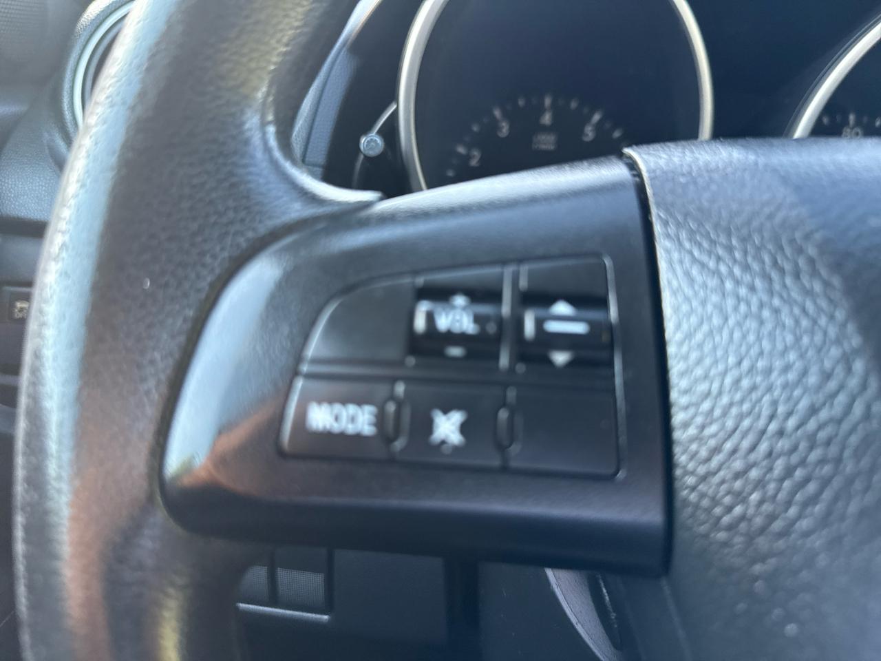 Mazda MAZDA5 4dr Wgn Auto Sport 2013