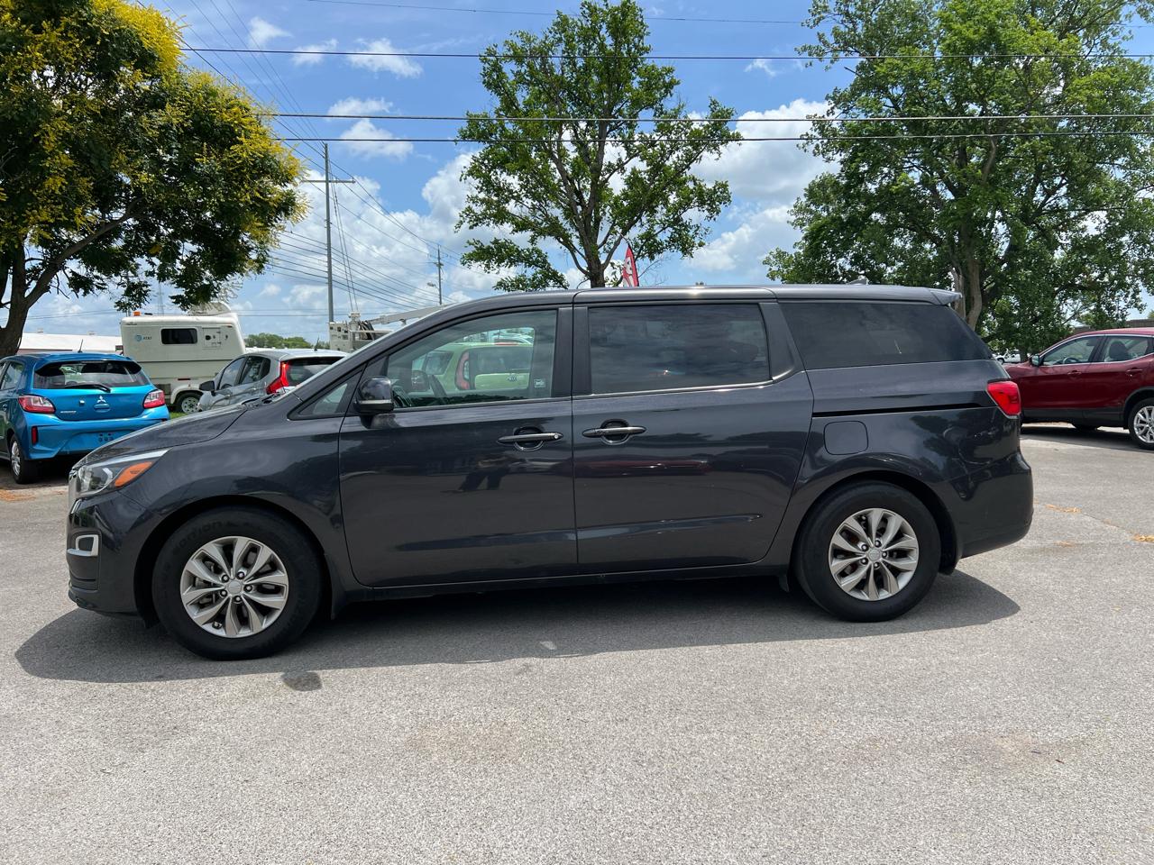 Kia Sedona LX FWD 2020