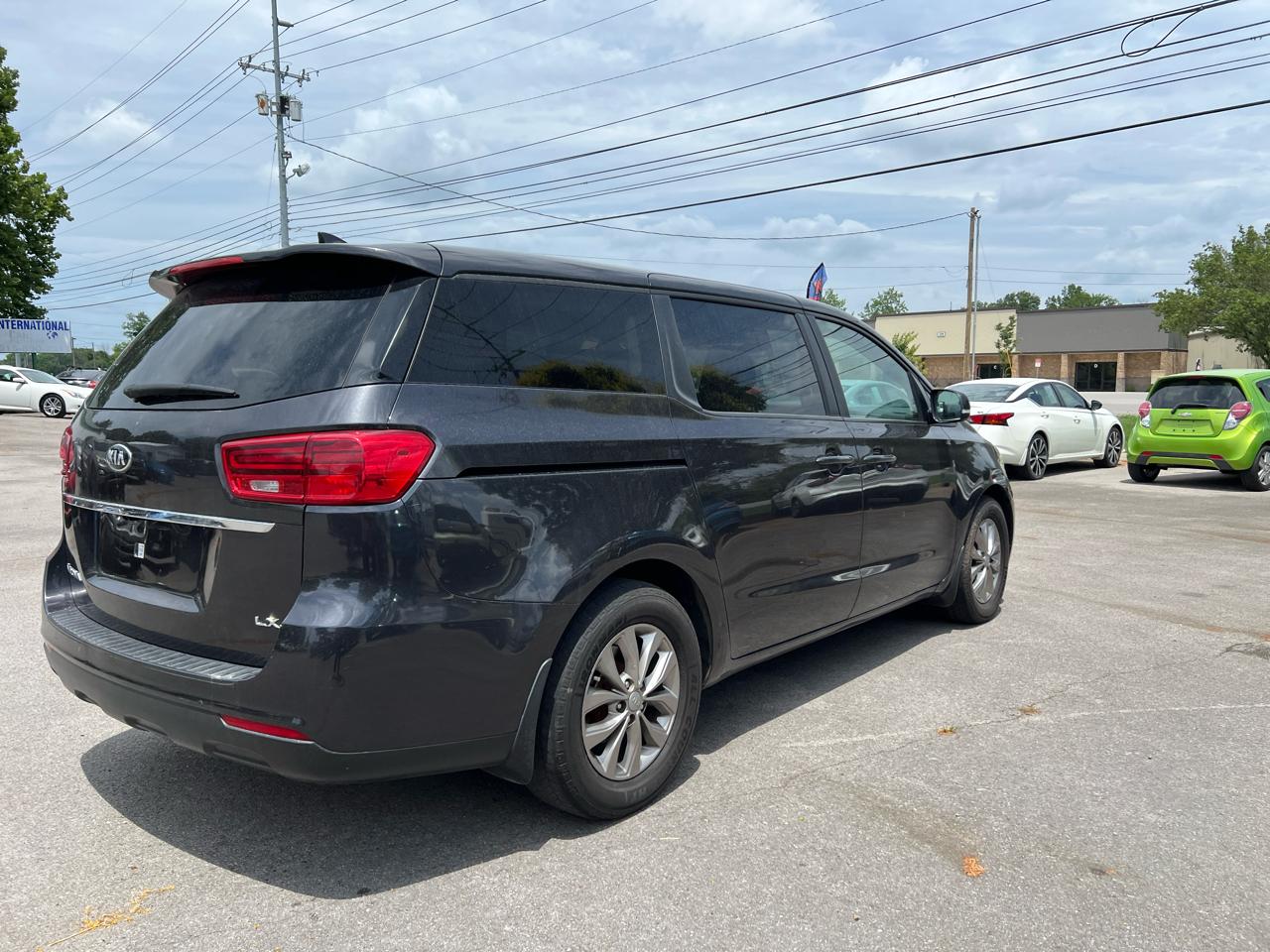 Kia Sedona LX FWD 2020