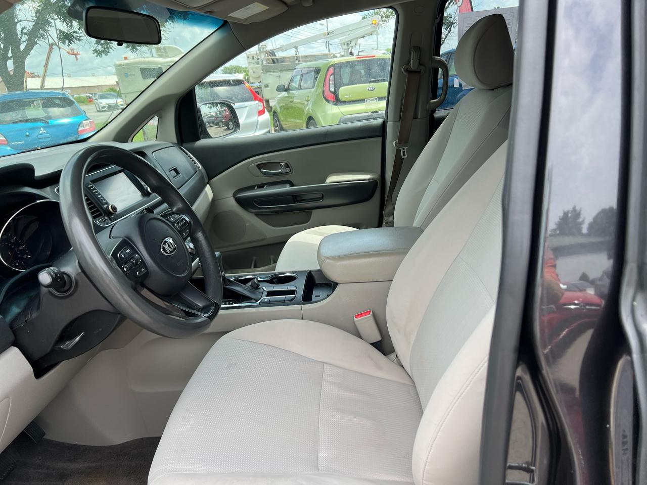 Kia Sedona LX FWD 2020