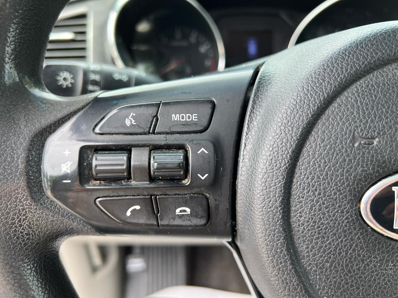 Kia Sedona LX FWD 2020