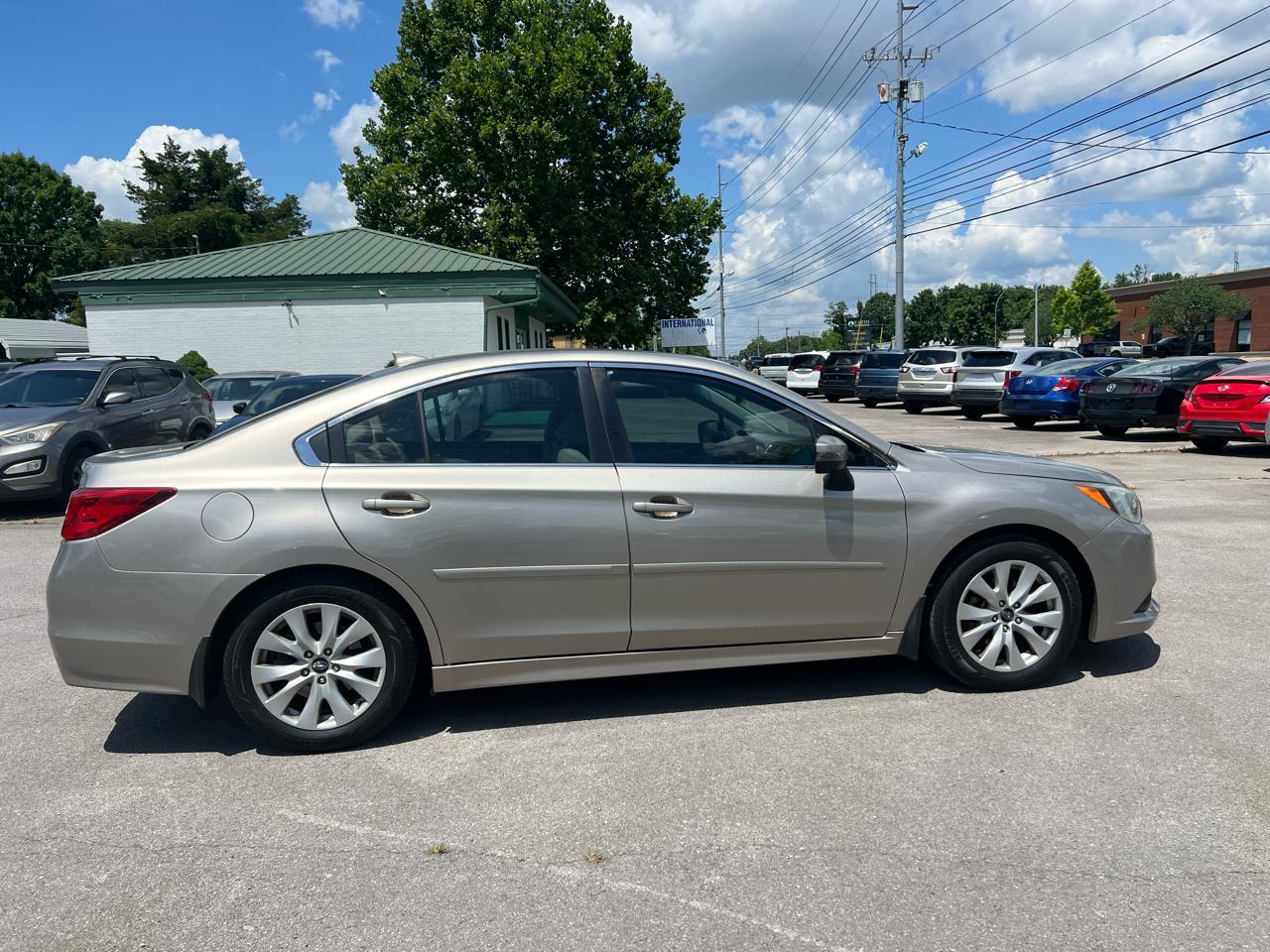 Subaru Legacy 2.5i Premium 2017