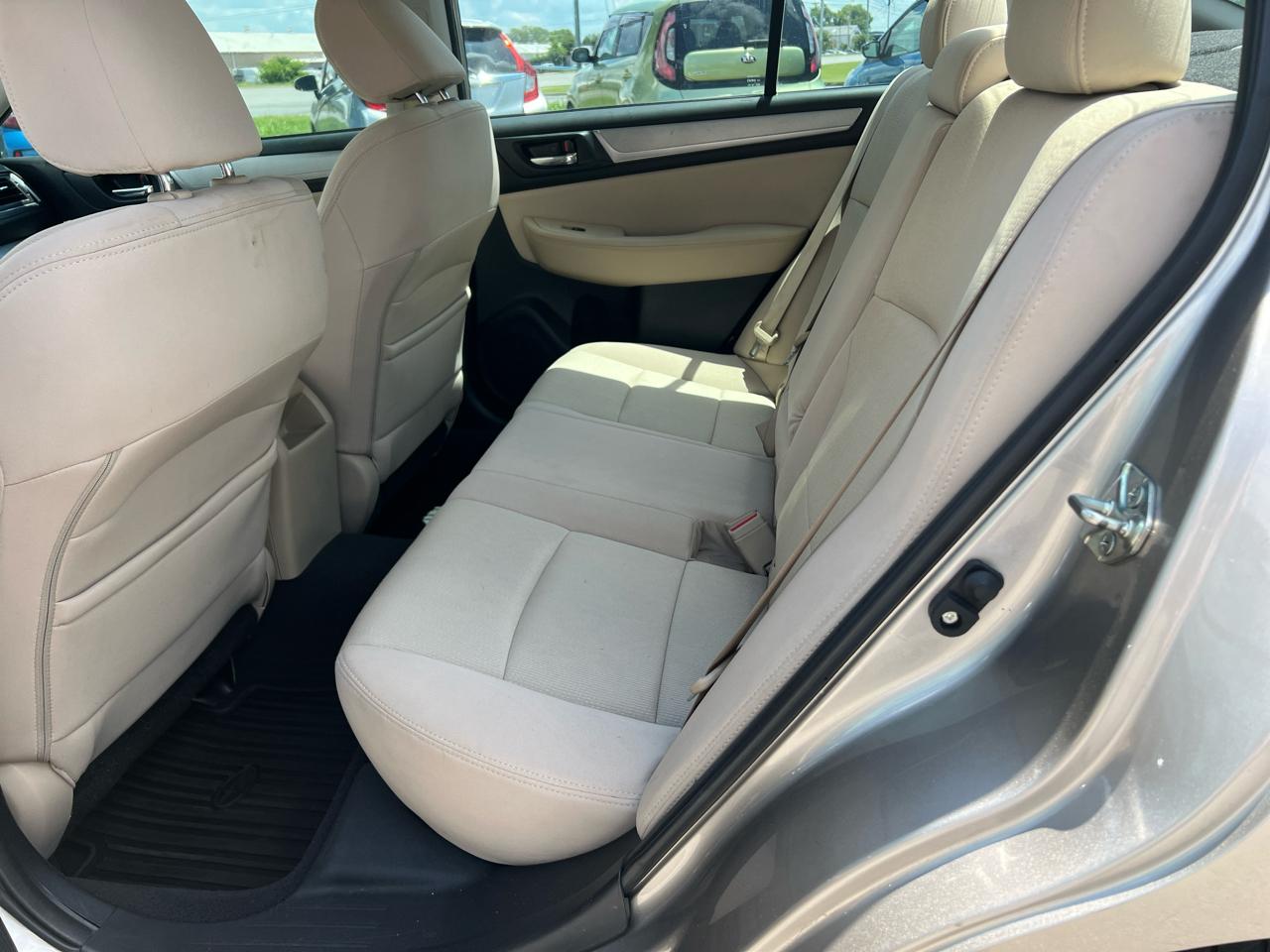 Subaru Legacy 2.5i Premium 2017